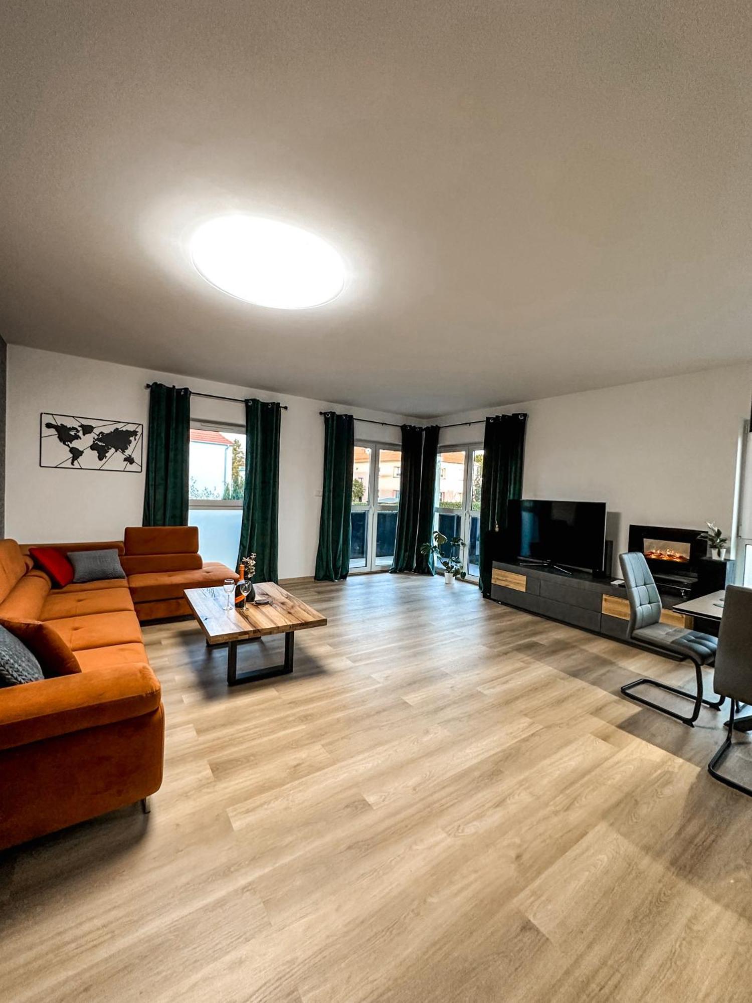 Apartament Wierzbowy Jelenia Góra Eksteriør billede