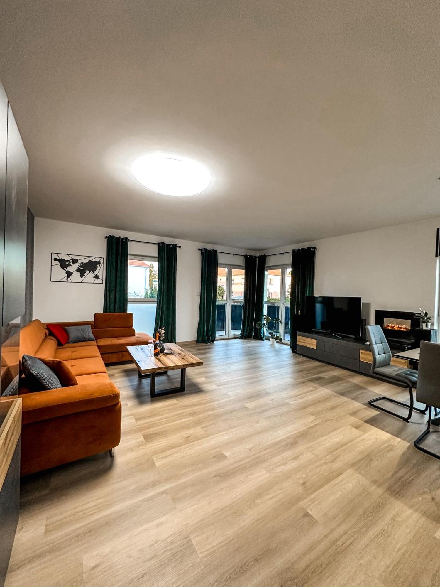 Apartament Wierzbowy Jelenia Góra Eksteriør billede
